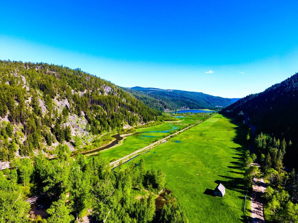 Mullin Ranch > Tulameen,BC | 1014 Acres | Creek Front with Private Lake | 300 Acres Hay | 3 Residences | Cow Calf Operation | New 30×100′ Barn Mullin Ranch > Tulameen,BC | 1014 Acres | Creek Front with Private Lake | 300 Acres Hay | 3 Residences | Cow Calf Operation | New 30×100′ Barn