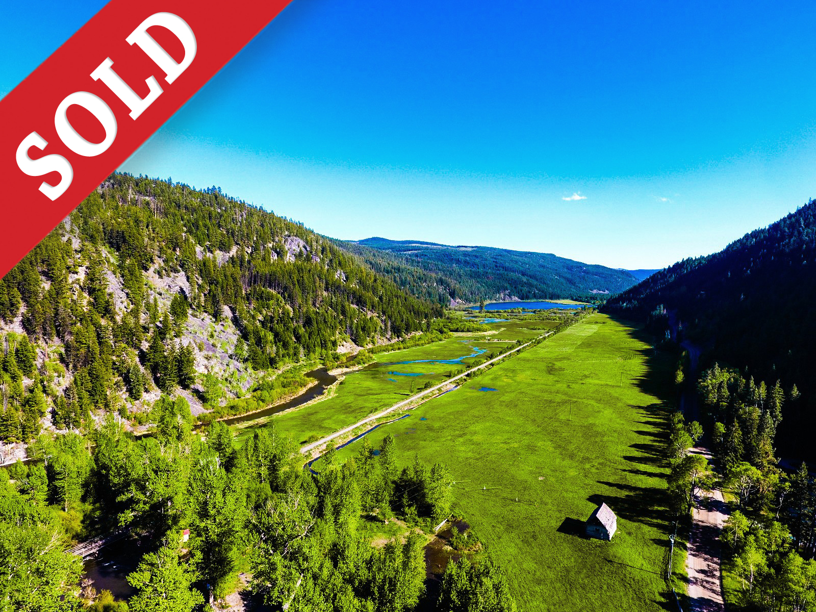 SOLD Mullin Ranch>Tulameen,BC 1014 Acres | Creek front | Private Lake | 300 Acres Hay | 3 Residences | Cow Calf Operation | New 30×100′ Barn